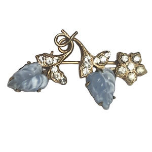 Vtg  1940s Blue Moonstone Glass Paste Petite Leaf Pin Brooch